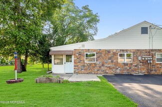 5 Chestnut St Unit C, Toms River, NJ 08757