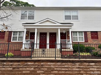 9179 N Swan Cir, Saint Louis, MO 63144