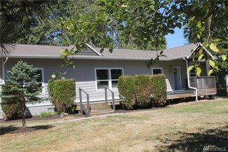 12204 58th Ave E, Puyallup, WA 98373