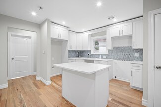 11028 213th St, Queens Village, NY 11429