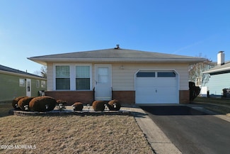 64 Puerto Vallarta St, Toms River, NJ 08757