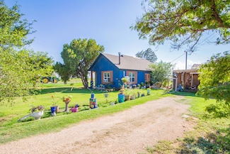 6425 E Woodrow Rd, Slaton, TX 79364