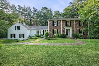 10 High Ridge Rd, Boxford, MA 01921