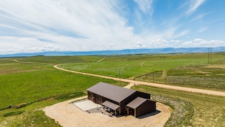821 Dietz Beatty Gulch Rd, Sheridan, WY 82801