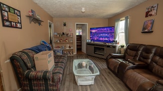 12103 Walnut Dr, Minster, OH 45865