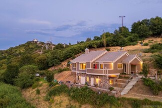 17259 Iron Springs Rd, Julian, CA 92036