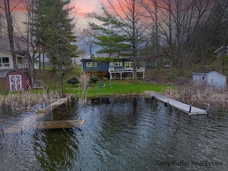5921 Bay Shore Dr, Irons, MI 49644