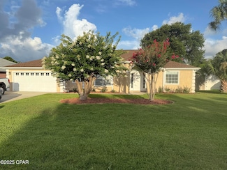 202 Hidden Pines Dr, Panama City, FL 32408