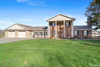 2352 E Warrenton Rd, Haubstadt, IN 47639