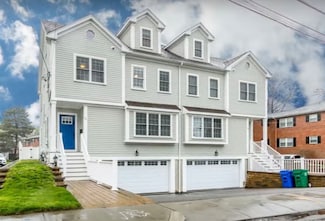 111 Farwell St Unit 109, Newtonville, MA 02460