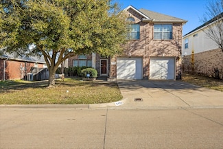 5428 Summer Meadows Dr, Fort Worth, TX 76123