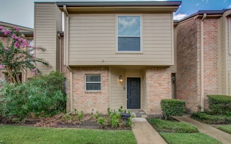 926 Memorial Village Dr Unit 24, Houston, TX 77024