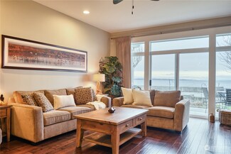 2170 Alder St Unit N5, Point Roberts, WA 98281