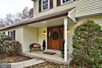 12 Kuhn Dr, Furlong, PA 18925