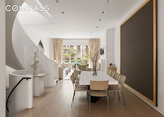 344 W 22nd St, New York, NY 10011