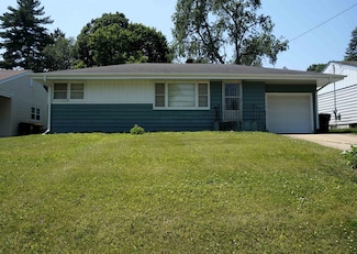 140 Warren Ave, Rockford, IL 61107