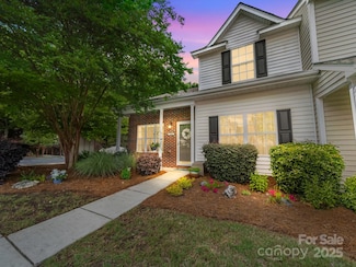 3446 Broadwick St, Charlotte, NC 28213
