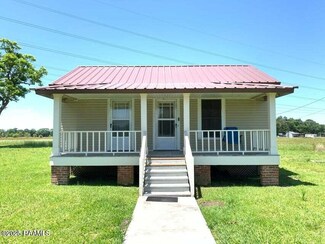 300 Joli Rd, Carencro, LA 70520