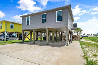 213 W 2nd Ave, Gulf Shores, AL 36542