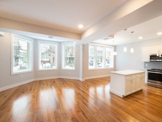 142 Coolidge St Unit 2, Brookline, MA 02446