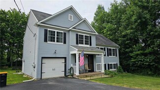 518 Carney Rd, Palmerton, PA 18071