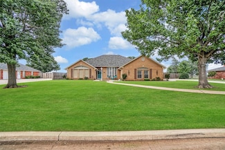 409 Pheasant Cir, Altus, OK 73521