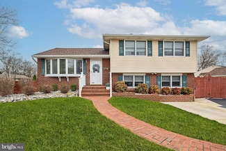 212 S Brookfield Rd, Cherry Hill, NJ 08034