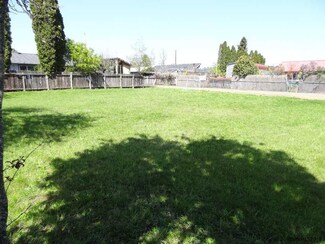 405 S 26th St, Philomath, OR 97370
