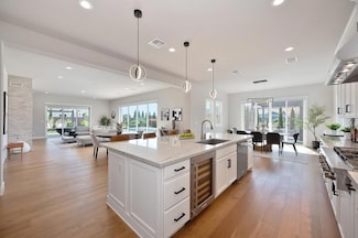 1004 Big Cedar Ct, Rocklin, CA 95765
