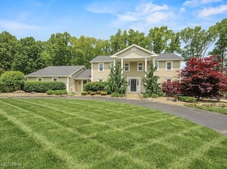 3754 Tippecanoe Place, Canfield, OH 44406
