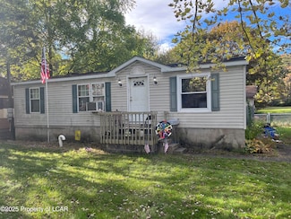 143 E Luzerne Ave, Larksville, PA 18704