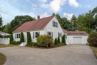 83 Old Rochester Rd, Dover, NH 03820
