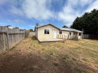1795 van Eaton Ave, McKinleyville, CA 95519