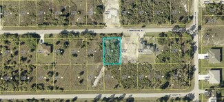 956 Commodore St, Lehigh Acres, FL 33974