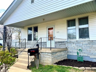 355 N Main St, Saint Clair, MO 63077
