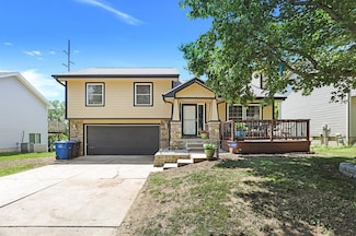1919 E Maish Ave, Des Moines, IA 50320