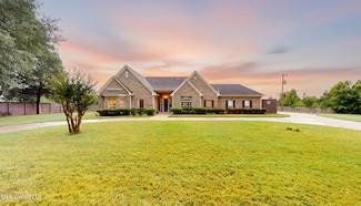 2481 Church Rd E, Southaven, MS 38671