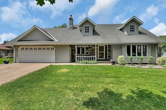 829 Cummings Ln, Saint Cloud, MN 56301