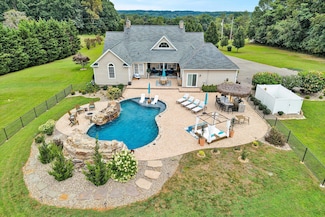 1483 Morgans Church Rd, Bedford, VA 24523