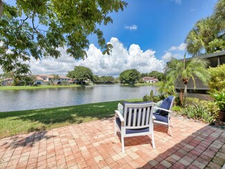 3021 Lakeshore Dr, Deerfield Beach, FL 33442