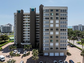 25 Bluebill Ave Unit 1002, Naples, FL 34108