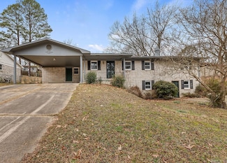 10224 Whispering Pines Dr, Little Rock, AR 72209