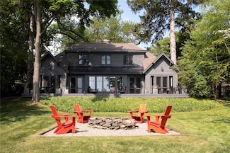 3133 E Lake Rd, Skaneateles, NY 13152