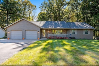 6218 Tielens Rd, Luxemburg, WI 54217