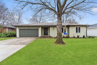 7418 Fenton Dr, Dallas, TX 75231
