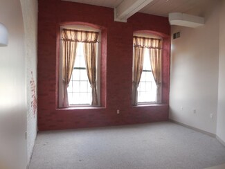 100 Main St Unit 214, Pembroke, NH 03275