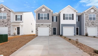 751 Embark Cir, Greer, SC 29651