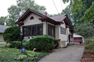 518 Ryerson Ave, Elgin, IL 60123