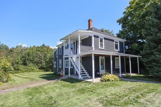 38 Fitzwilliam Rd, Troy, NH 03465