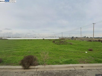 1299 Marchy Ln, Ceres, CA 95307